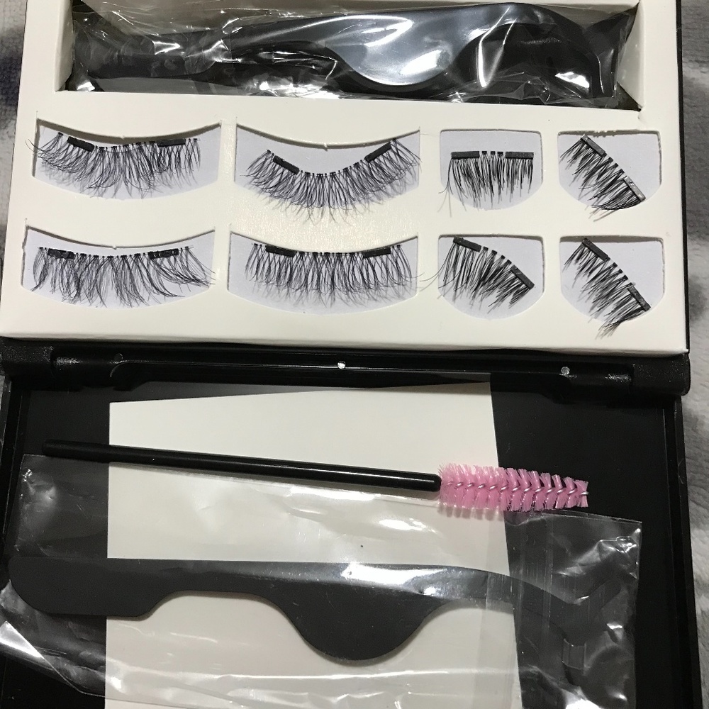 🌺NWOT Magnetic Lashes🌺